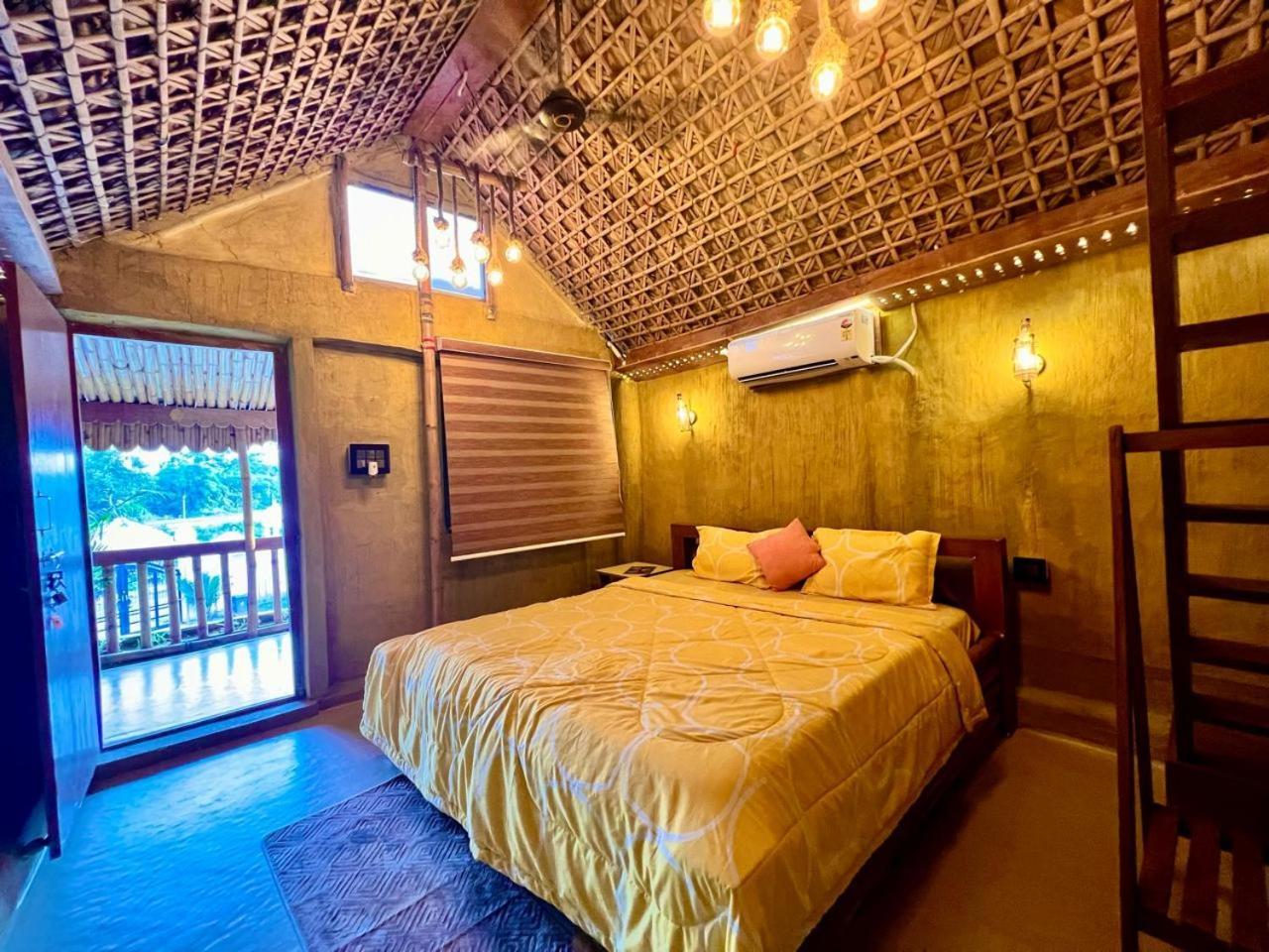 La Pahi Palace- Banquet And Resort Sakri East Bagian luar foto